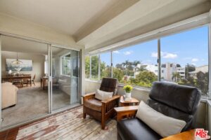 #23260739 � 930 California Ave #304, Santa Monica