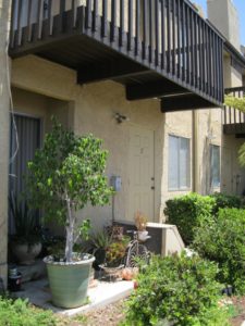 14700 S Berendo Ave #17, Gardena Ca 90247