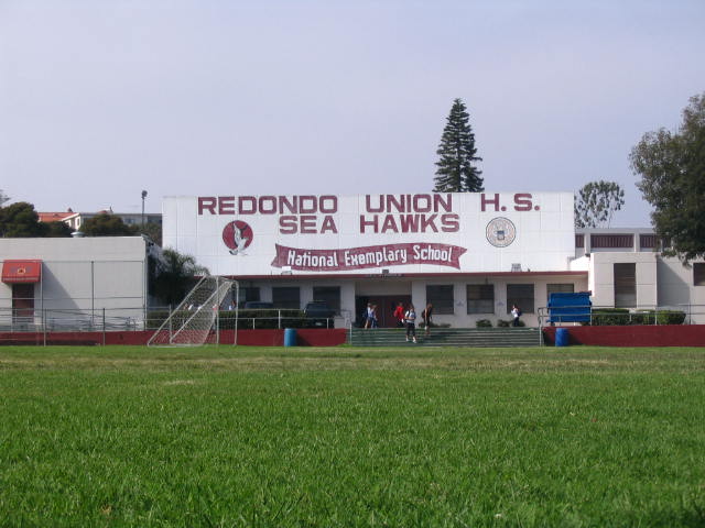 Choosing Housing and School Districts