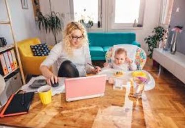 Photo of Stay-at-Home Parents:  Fill Your Free Time with a Home Business