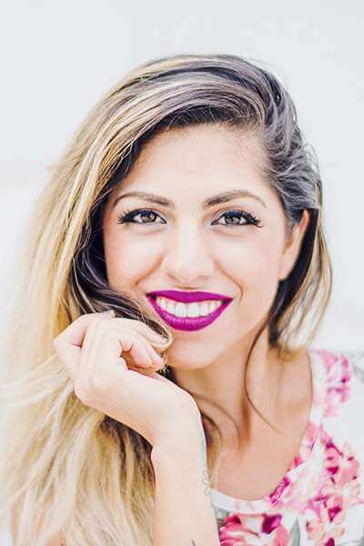 Listing 1 Eleanor Pera